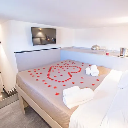 Virtus Prestige - & Apartman Róma